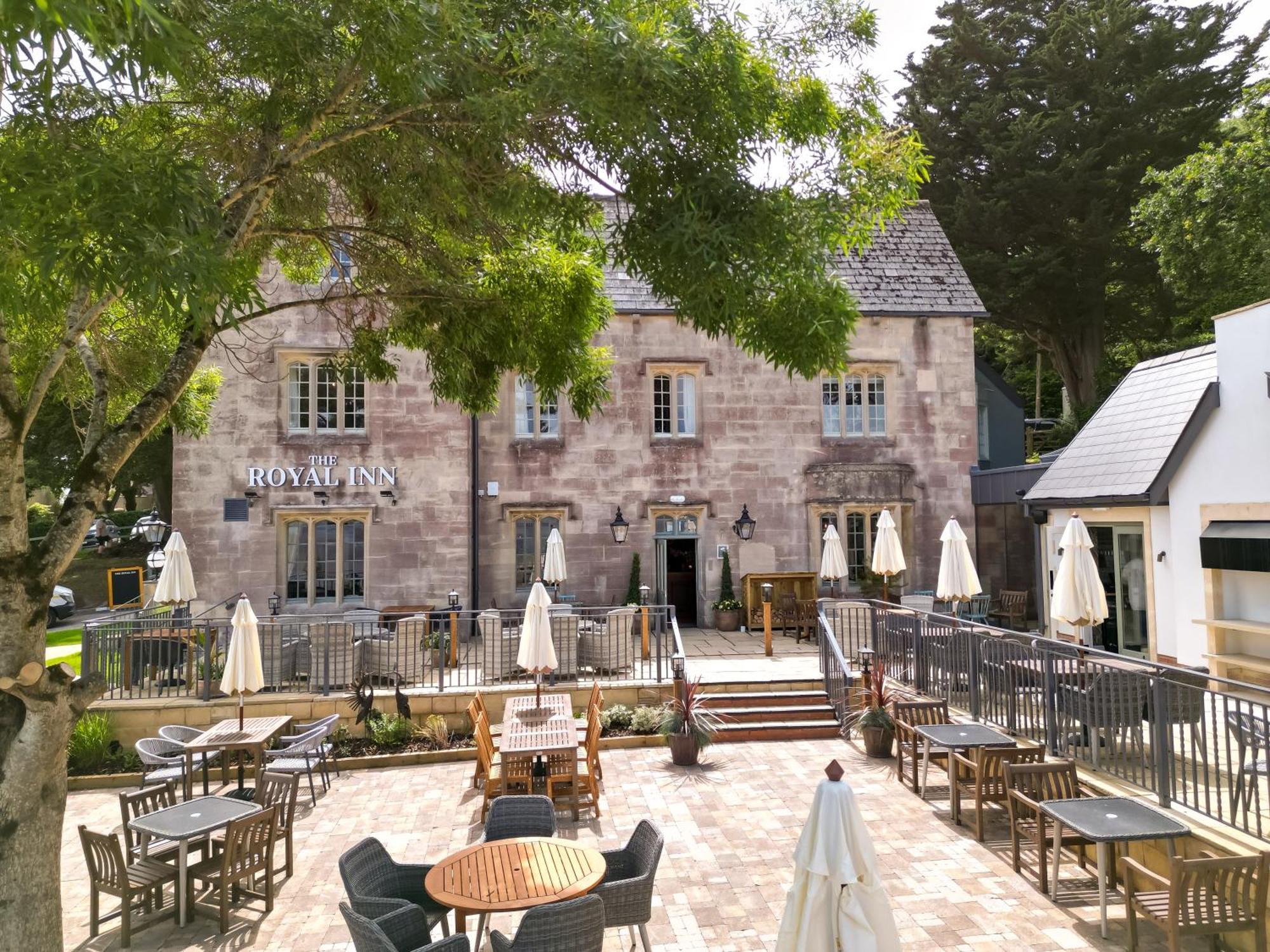The Royal Inn By Chef & Brewer Collection 포티쉬헤드 외부 사진